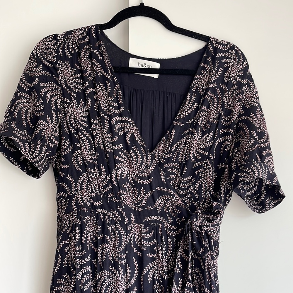 Pre-loved BA$SH maxi floral wrap dress with short sleeves size 1 S